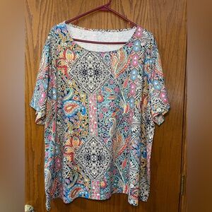 Women’s  Plus Sized 5x Paisley Design Multi-colored Short Sleeved Shirt